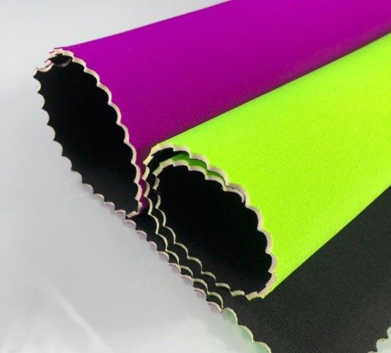 Μοναδική πλευρά αθλητικά SBR Neoprene υφασματικό ρολό 3mm Σιλικόν σφουγγάρι καουτσούκ Χρήση για ποντίκι Pad Yoga Pad